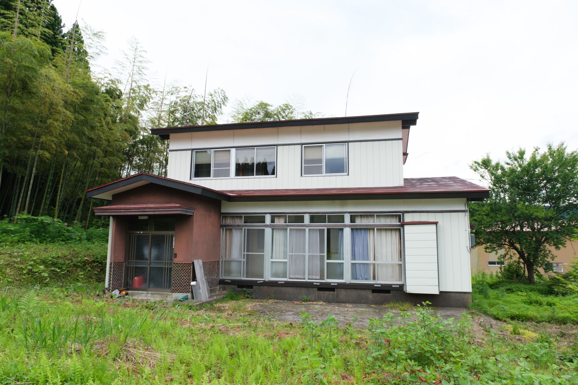 【ト25002】母なる川のほとりで、